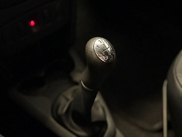 Renault Logan, 2019г., передний привод, механика