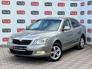 Skoda Octavia, 2009г., передний привод, робот