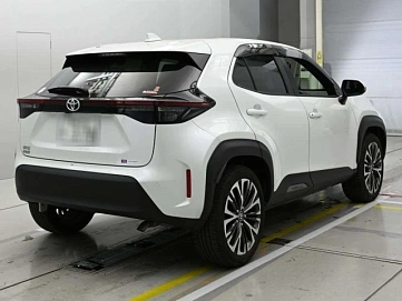 Toyota Yaris Cross, 2023г., передний привод, вариатор
