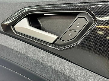 Volkswagen Tharu XR, 2025г., передний привод, автомат