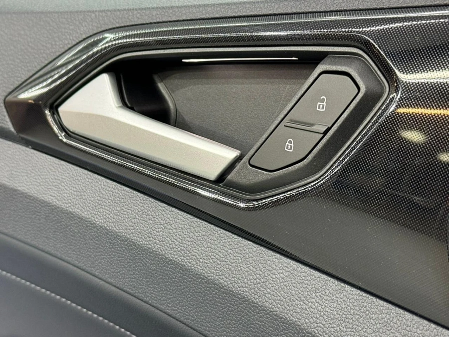 Volkswagen Tharu XR, 2025г., передний привод, автомат