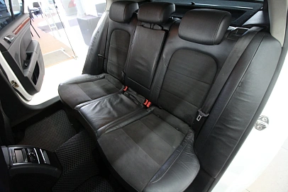 Skoda Superb, 2012г., передний привод, автомат