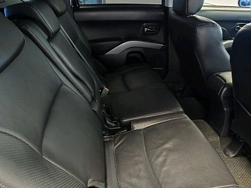 Citroen C-Crosser, 2008г., полный привод, вариатор