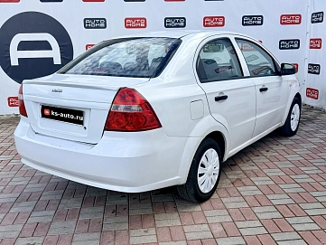 Chevrolet Aveo, 2011г., передний привод, механика