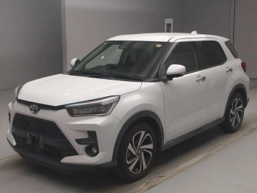 Toyota Raize, 2020г, передний привод, вариатор