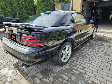 Ford Mustang, 1994г., задний привод, механика