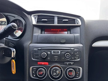 Citroen C4, 2013г., передний привод, автомат