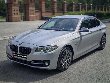 BMW 5 серии, 2013г., задний привод, автомат