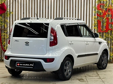 Kia Soul, 2012г., передний привод, автомат