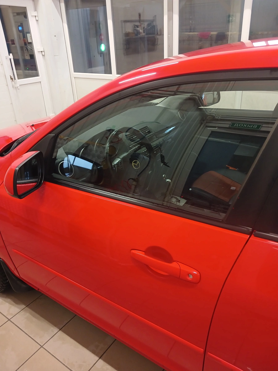 Mazda 3, 2008г., передний привод, автомат