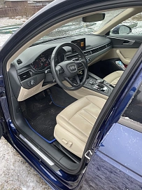 Audi A4, 2019г., передний привод, робот