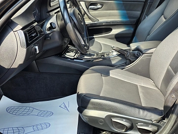 BMW 3 серии, 2008г., задний привод, автомат