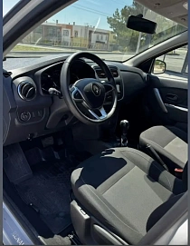 Renault Sandero, 2020г., передний привод, автомат