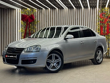 Volkswagen Jetta, 2008г., передний привод, автомат