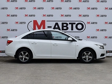 Chevrolet Cruze, 2012г., передний привод, механика