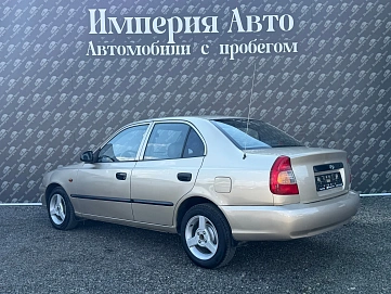 Hyundai Accent, 2002г., передний привод, автомат