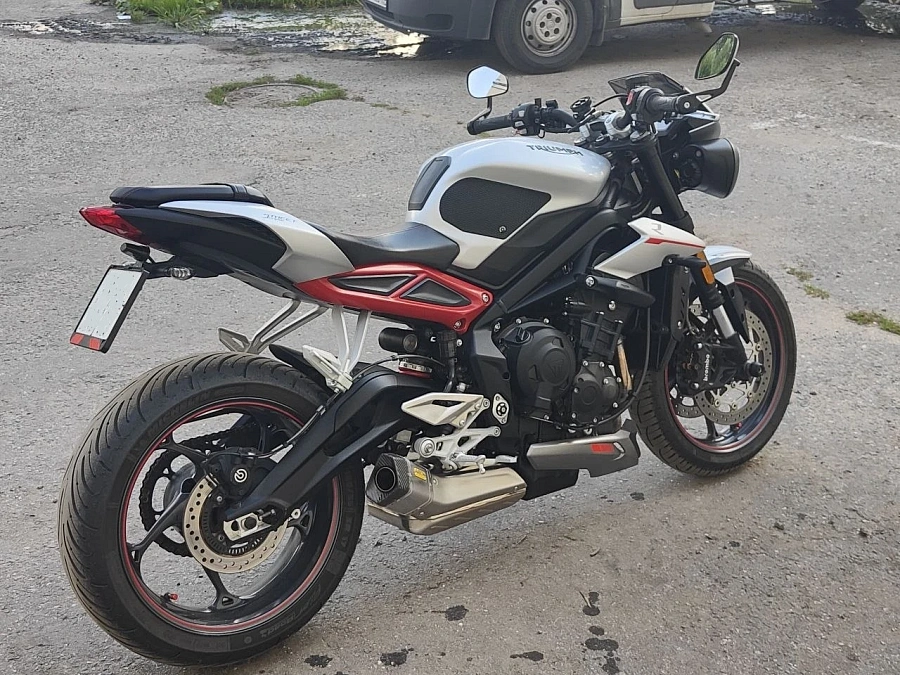 Triumph Street Triple, 2017г.
