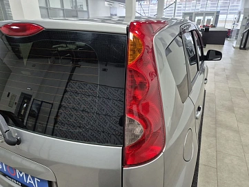Nissan Note, 2006г., передний привод, механика