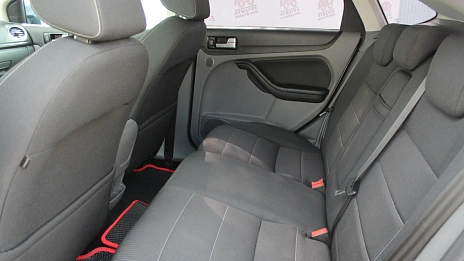 Ford Focus, 2010г., передний привод, механика