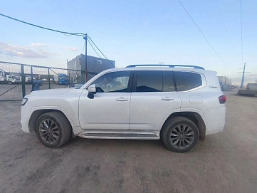 Toyota Land Cruiser, 2023г., полный привод, автомат