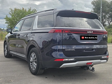 Kia Carnival, 2021г, передний привод, автомат