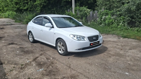 Hyundai Elantra, 2009г., передний привод, механика