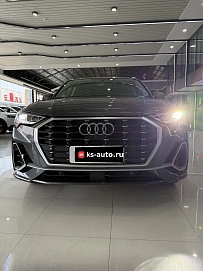 Audi Q3, 2022г., передний привод, робот