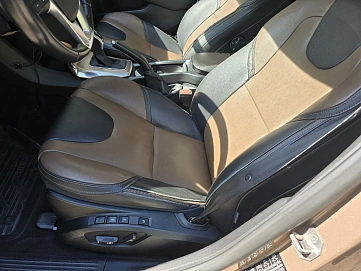 Volvo V40, 2014г, передний привод, робот