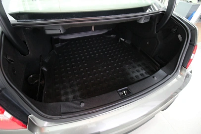 Mercedes-Benz E-Класс, 2012г., задний привод, автомат