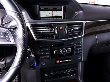 Mercedes-Benz E-Класс, 2013г., задний привод, автомат