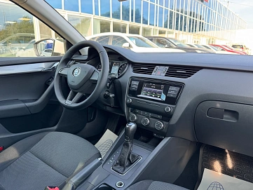 Skoda Octavia, 2016г., передний привод, автомат