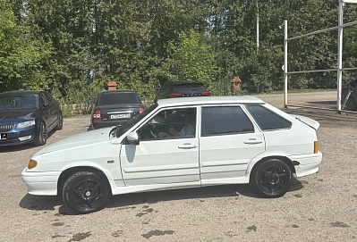Lada (ВАЗ) 2114, 2011г, передний привод, механика
