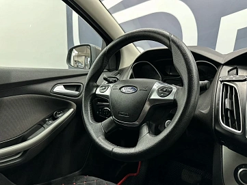 Ford Focus, 2013г., передний привод, робот