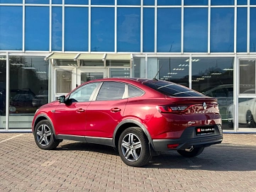 Renault Arkana, 2020г., передний привод, вариатор