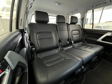 Toyota Land Cruiser, 2016г., полный привод, автомат
