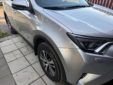 Toyota RAV4, 2019г., полный привод, вариатор