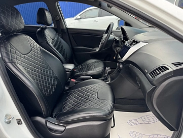 Hyundai Solaris, 2015г., передний привод, автомат