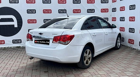 Chevrolet Cruze, 2010г., передний привод, механика