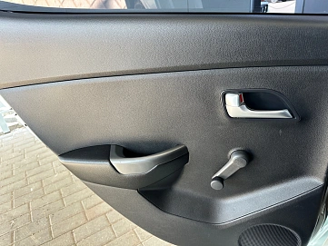 Kia Rio, 2013г., передний привод, механика