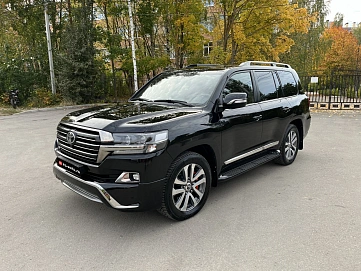 Toyota Land Cruiser, 2017г, полный привод, автомат
