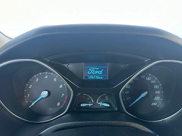 Ford Focus, 2012г., передний привод, робот