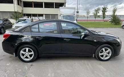 Chevrolet Cruze, 2010г., передний привод, автомат