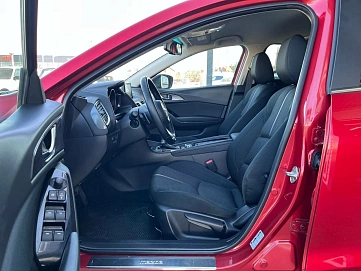Mazda 3, 2019г., передний привод, автомат