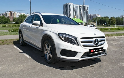 Mercedes-Benz GLA, 2015г., передний привод, робот