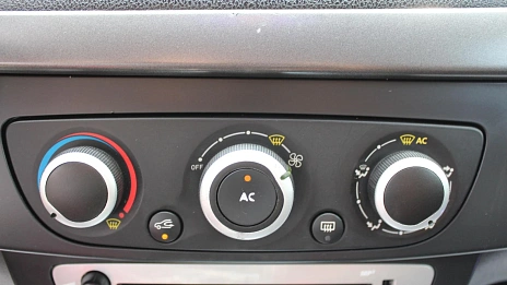 Renault Megane, 2013г., передний привод, механика