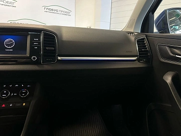 Skoda Karoq, 2020г., передний привод, автомат