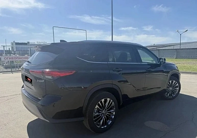 Toyota Highlander, 2026г., полный привод, автомат