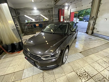 Volkswagen Passat, 2015г, передний привод, робот