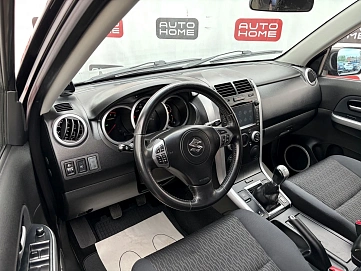 Suzuki Grand Vitara, 2014г., передний привод, механика