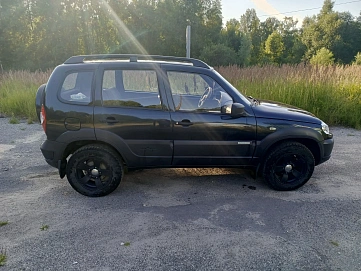 Chevrolet Niva, 2012г, полный привод, механика